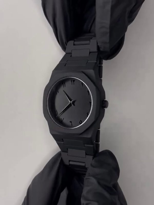 Arabic Aura Quartz Watch – Full Black, Stylish & Lightweight