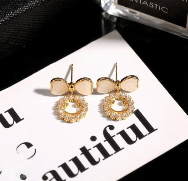 Smiley Face Zircon Korean Earrings – Bow & Crystal Design